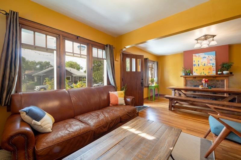 587 E Sherman Ave #1 - Photo 5 of 28