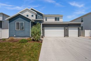 858 W Wickham Dr - Photo 1 of 1