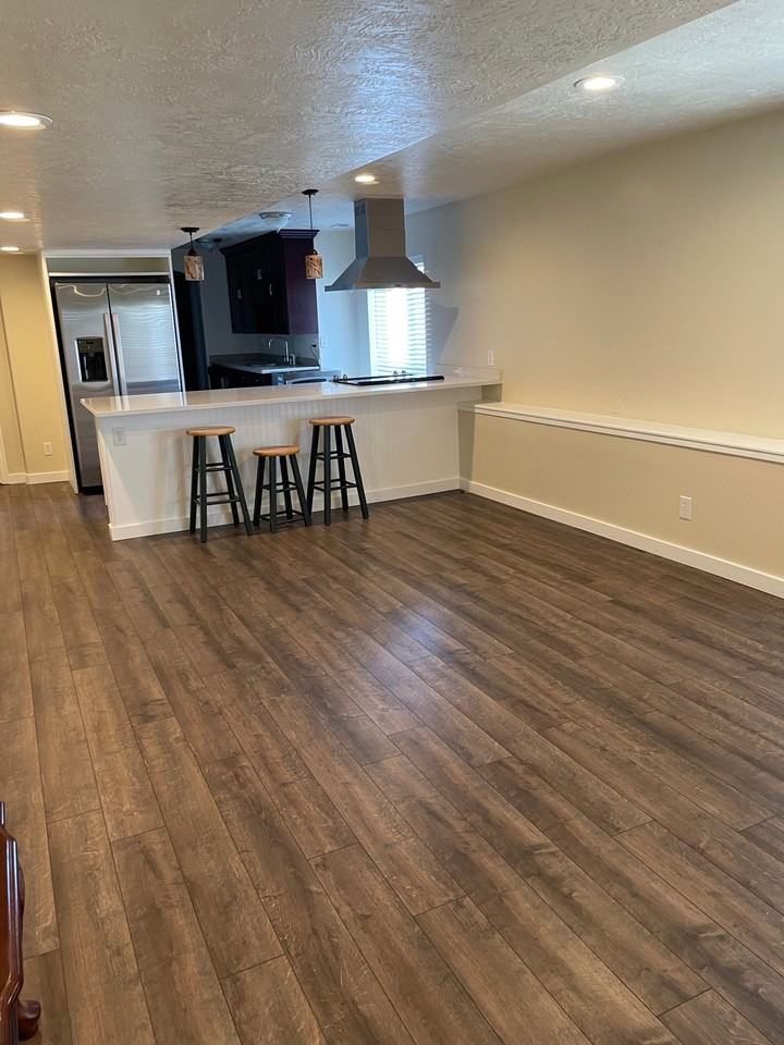 11627 S Country Crossing Rd - Photo 2 of 25