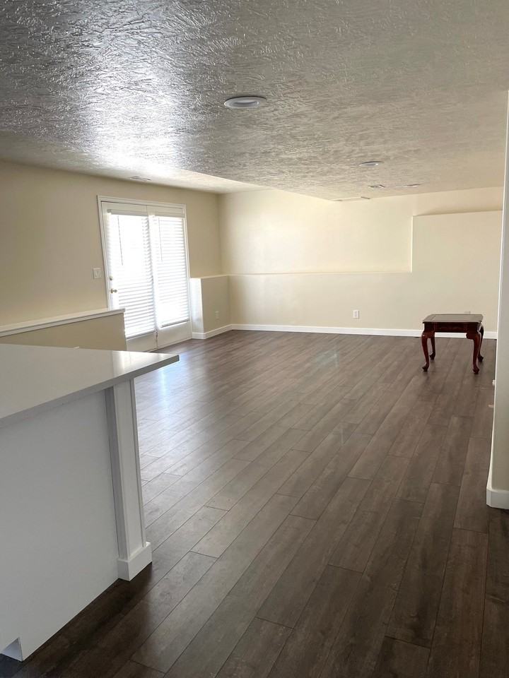 11627 S Country Crossing Rd - Photo 4 of 25
