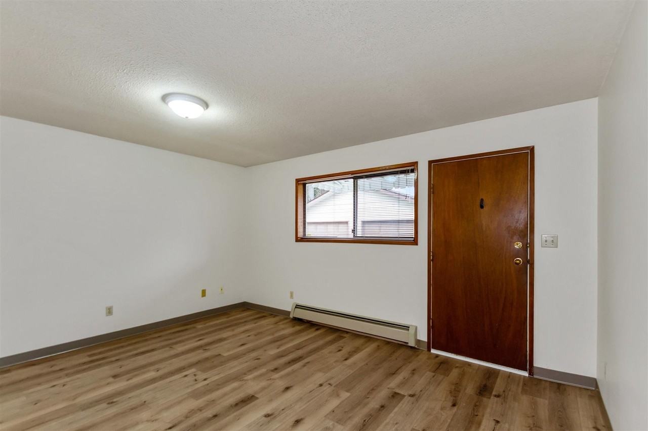 4958 Sidley Street - Photo 2 of 7