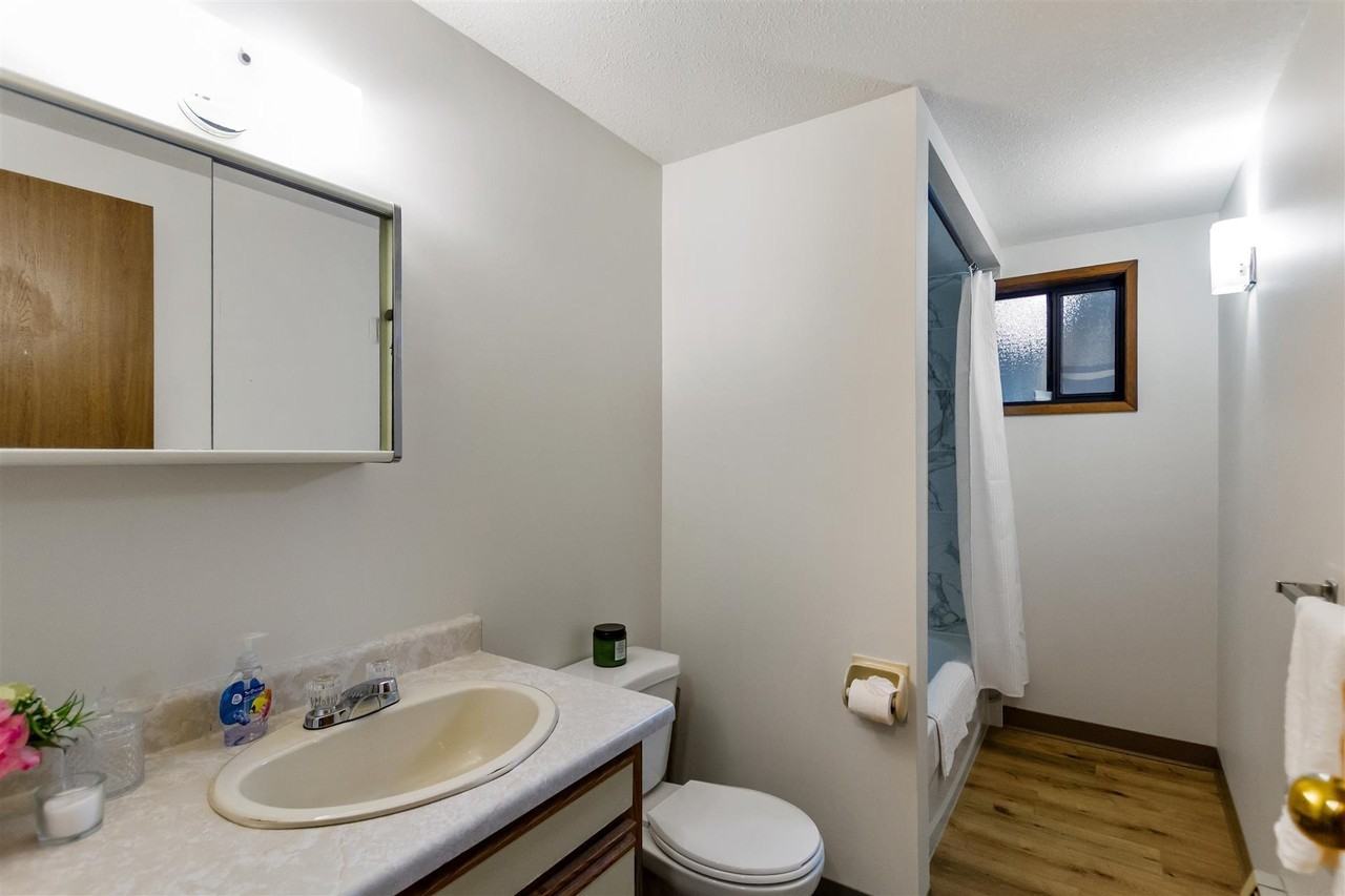 4958 Sidley Street - Photo 4 of 7