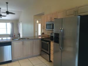 3083 Casa Rio Ct - Photo 3 of 8