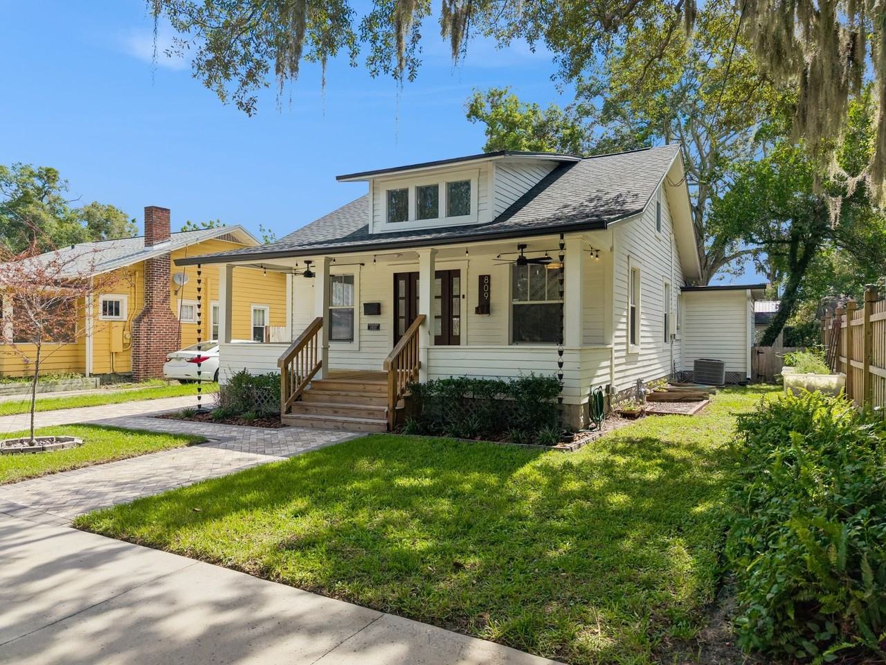 809 N Hyer Ave - Photo 2 of 21
