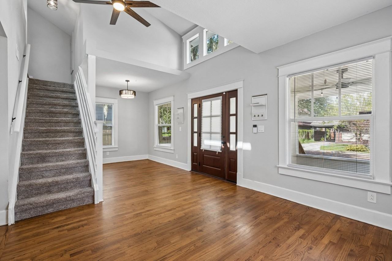 809 N Hyer Ave - Photo 4 of 21