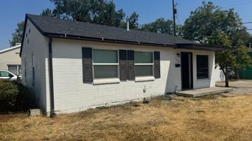 featured image of 1170 W Illinois Ave