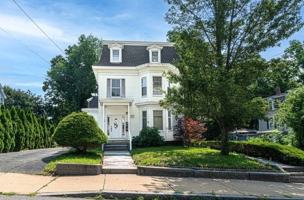 featured image of 59 Grove Ave #1