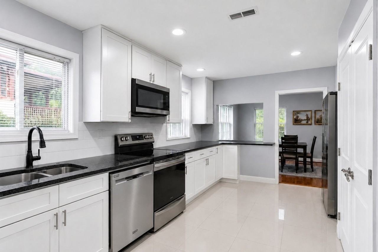 154 Central Ave - Photo 4 of 14