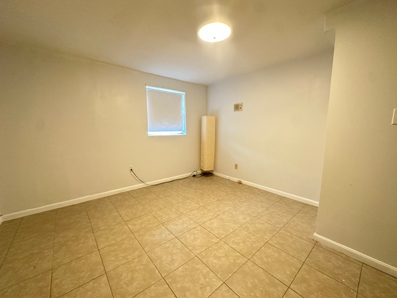 7501 Elmore Ln - Photo 3 of 3