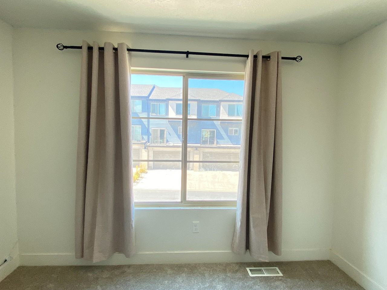 127 W Harvest Village Ln - Photo 6 of 8