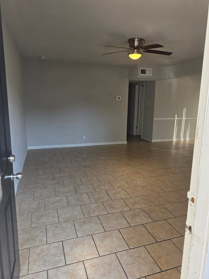 5906 Deer Horn Dr - Photo 2 of 16
