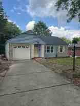 2845 Dunaway Ave - Photo 1 of 1