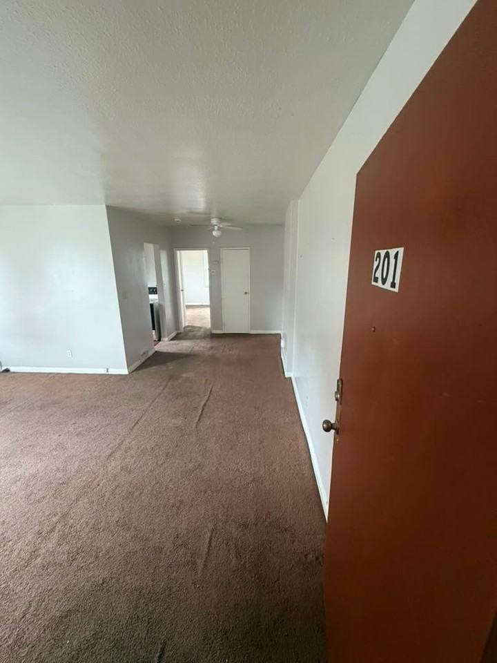 13984 Superior Rd #14000-201 - Photo 2 of 8