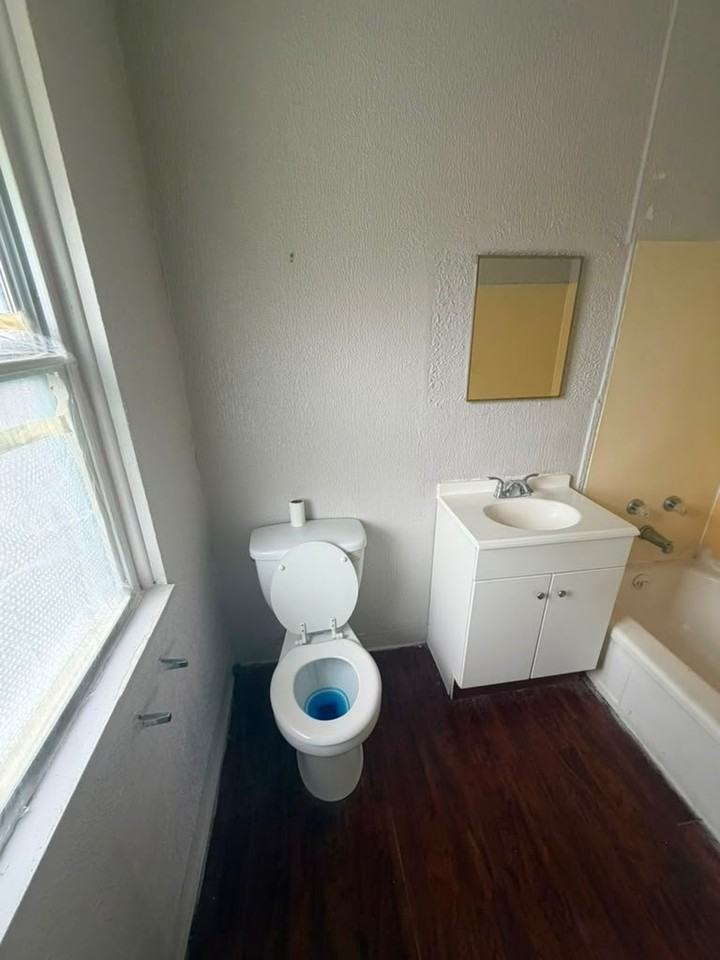 13984 Superior Rd #14000-201 - Photo 5 of 8