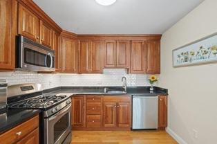 32 Common St #3-4 - Photo 1 of 1