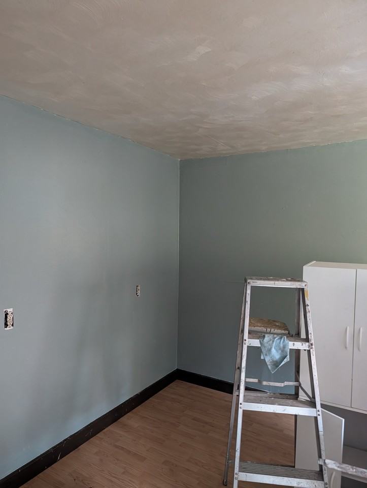 120 Custer Ave #2 - Photo 5 of 6