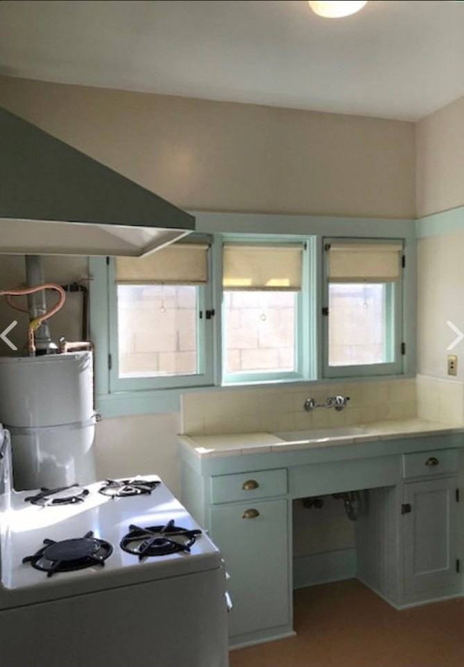 380 Parke St #10 - Photo 7 of 13