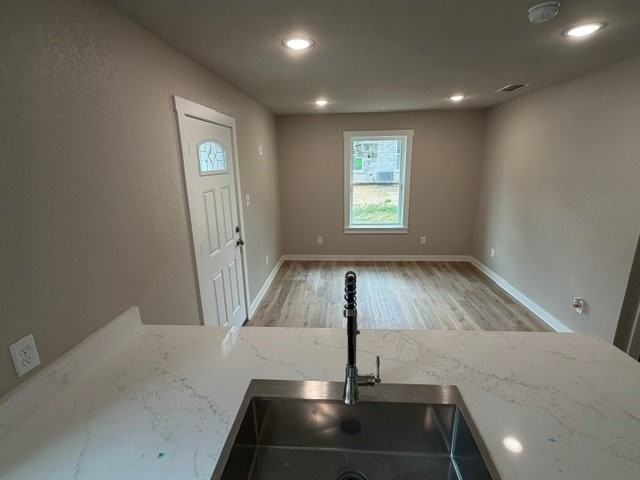 2825 Sara St #2823SARAST - Photo 7 of 15