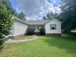 featured image of 204 Boone Dr