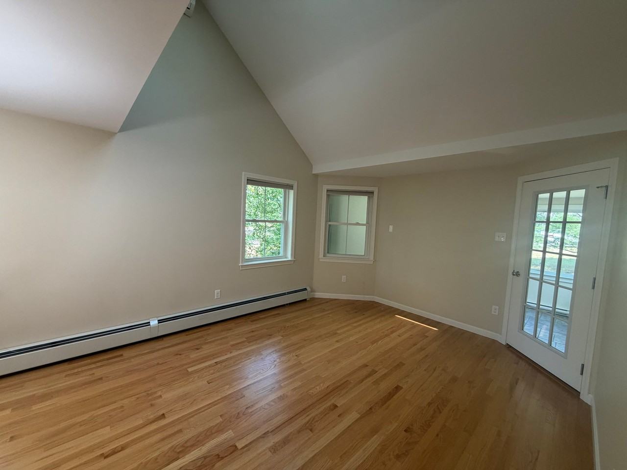 25 Western Ave - Photo 4 of 17