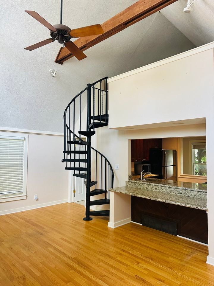 969 Neil Ave - Photo 4 of 6