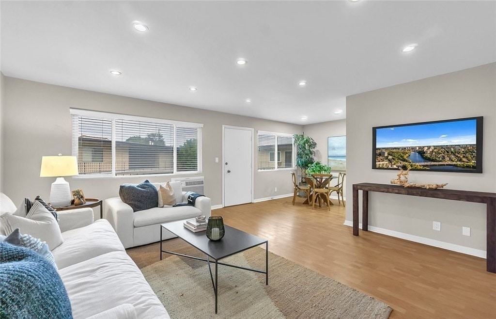 3907 La Crescenta Avenue, Unit 64 - Photo 4 of 20