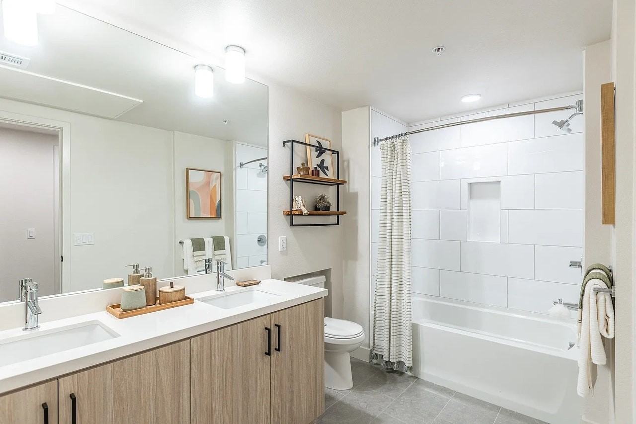 535 Everett Avenue, Unit 214 - Photo 2 of 17