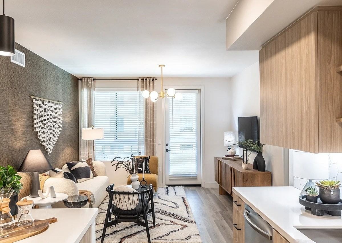 535 Everett Avenue, Unit 214 - Photo 7 of 17