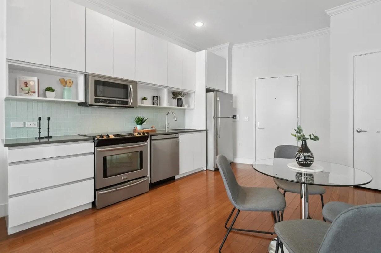 217 Newark Avenue, Unit 208 - Photo 3 of 12