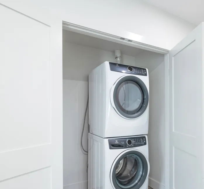 1 Park Row West, Unit 208 - Photo 5 of 12