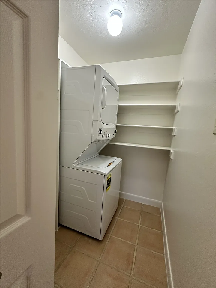 4229 Rock Creek Rd - Photo 3 of 9