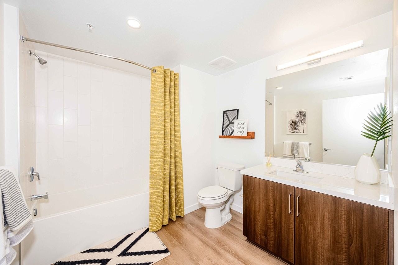 3630 Westminster Avenue, Unit 303 - Photo 7 of 20