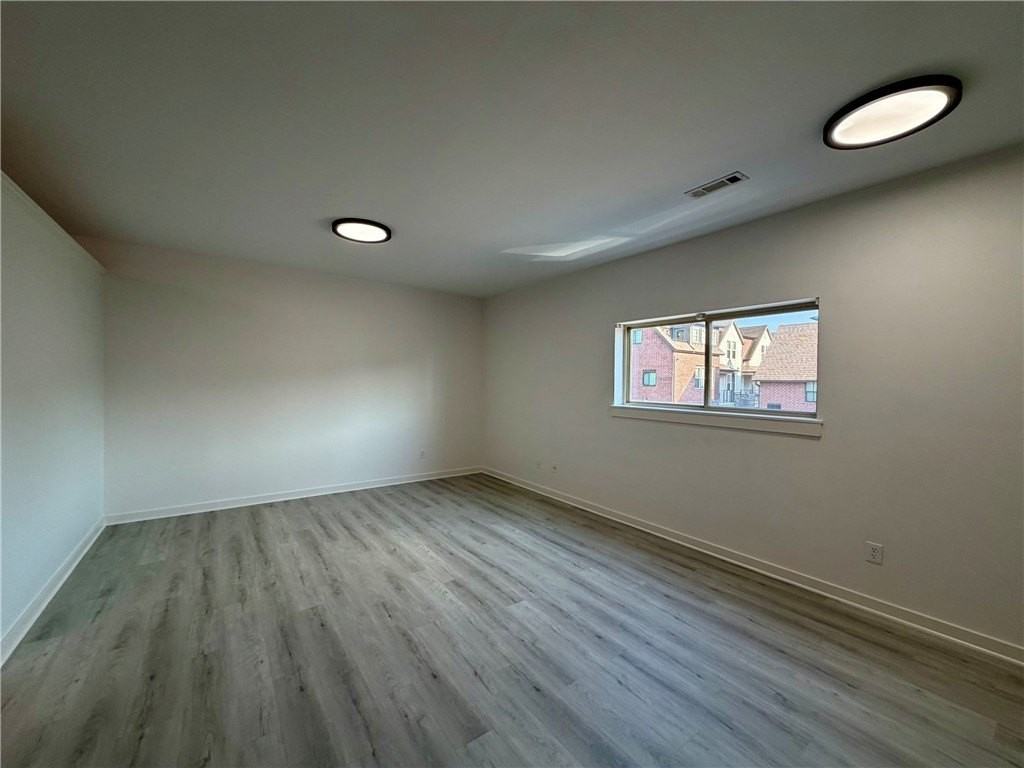 302 Sw 6th St #20 - Photo 2 of 13