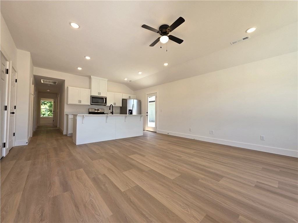 93 W Rainsong St - Photo 4 of 16