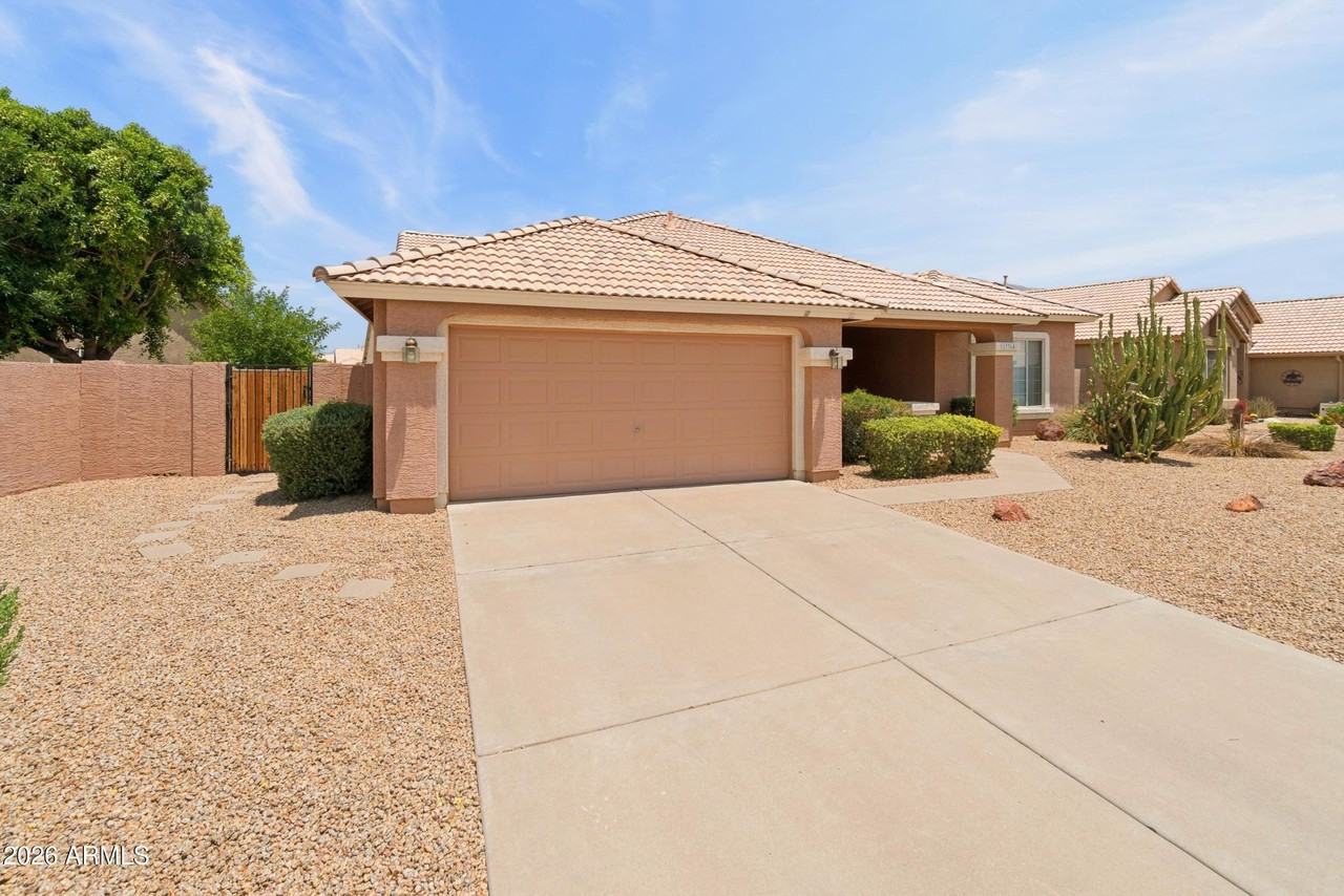 13364 W Wilshire Dr - Photo 4 of 14