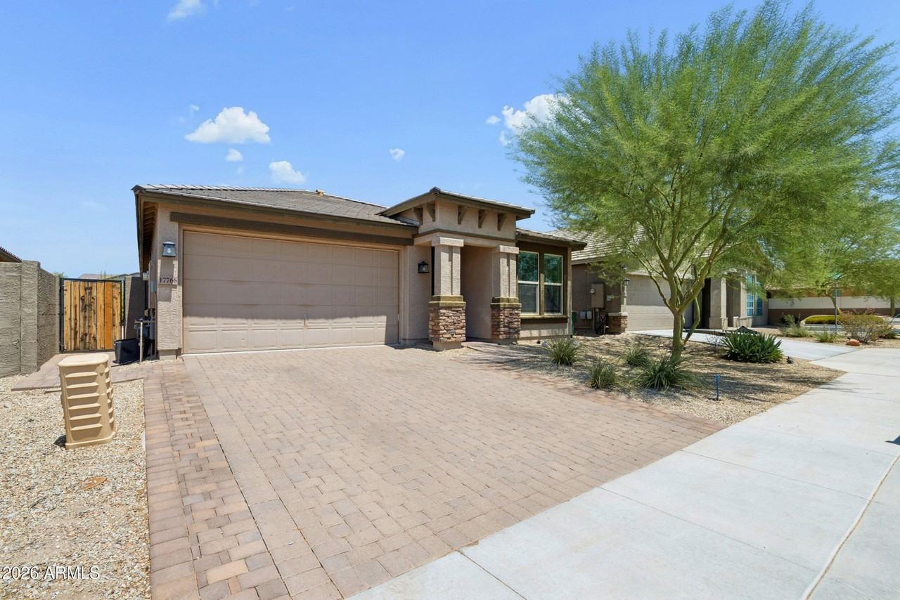 17766 W Granite View Dr