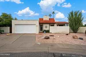 featured image of 5520 N 77th Pl