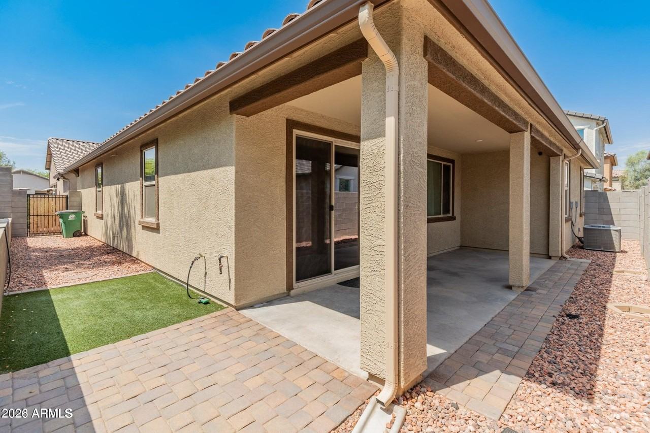 16209 W La Ventilla Way - Photo 4 of 29