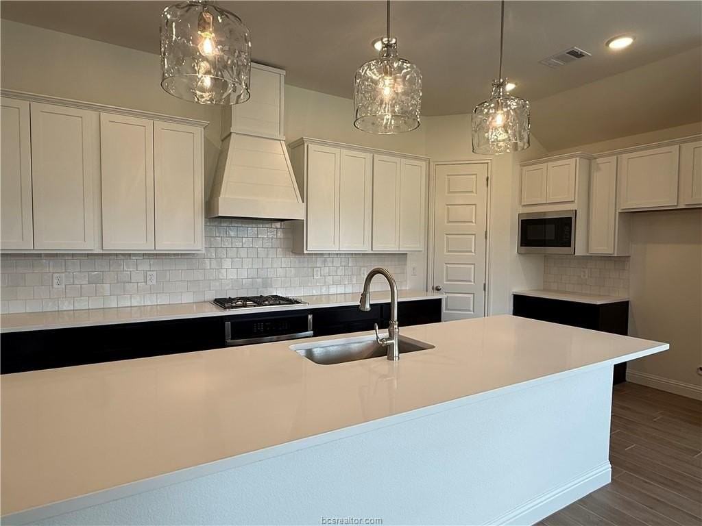 3709 Lamar Hollow Ct - Photo 5 of 28