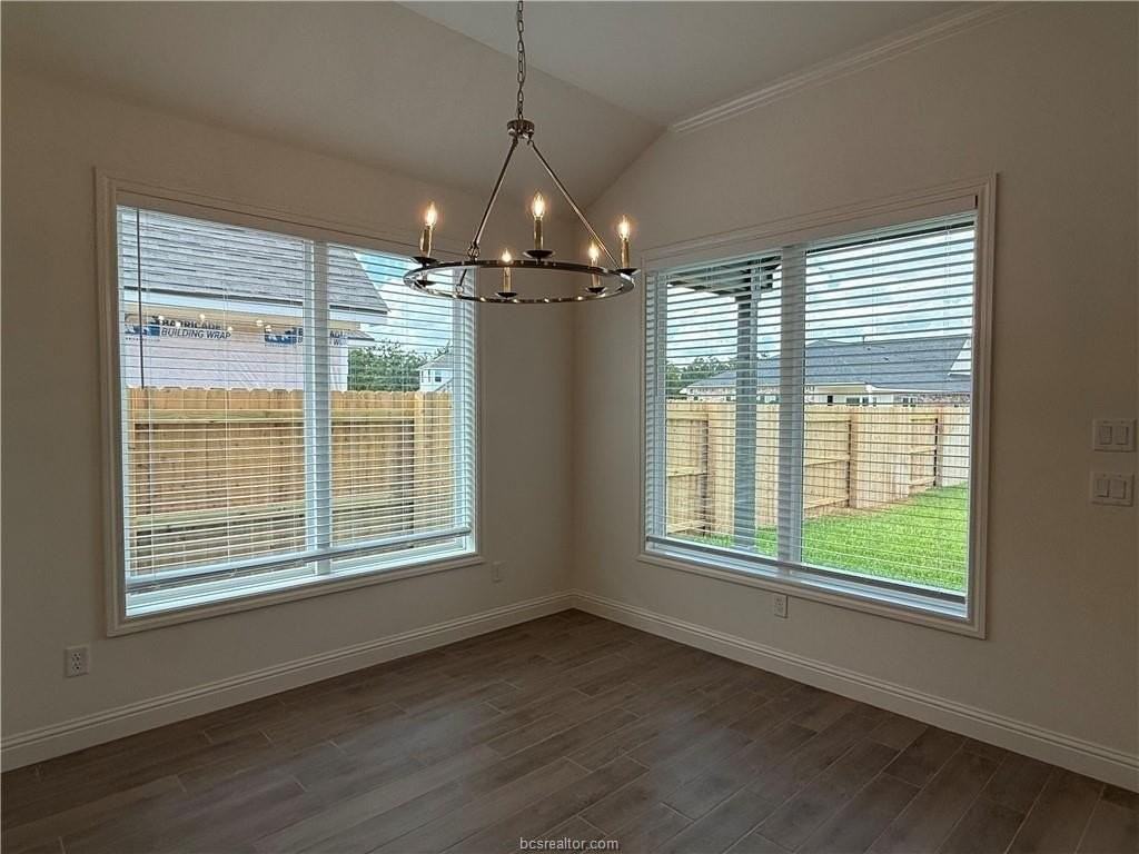 3709 Lamar Hollow Ct - Photo 6 of 28