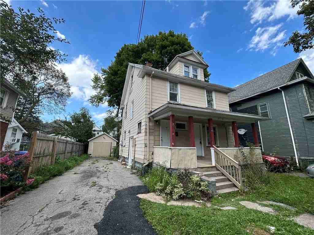 42 Villa St - Photo 2 of 20