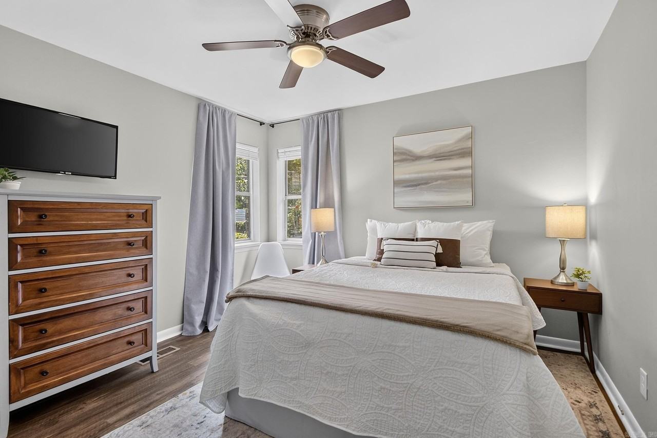 422 W K Ave - Photo 4 of 11