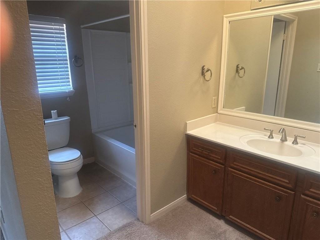3522 Picadilly Ln - Photo 7 of 11