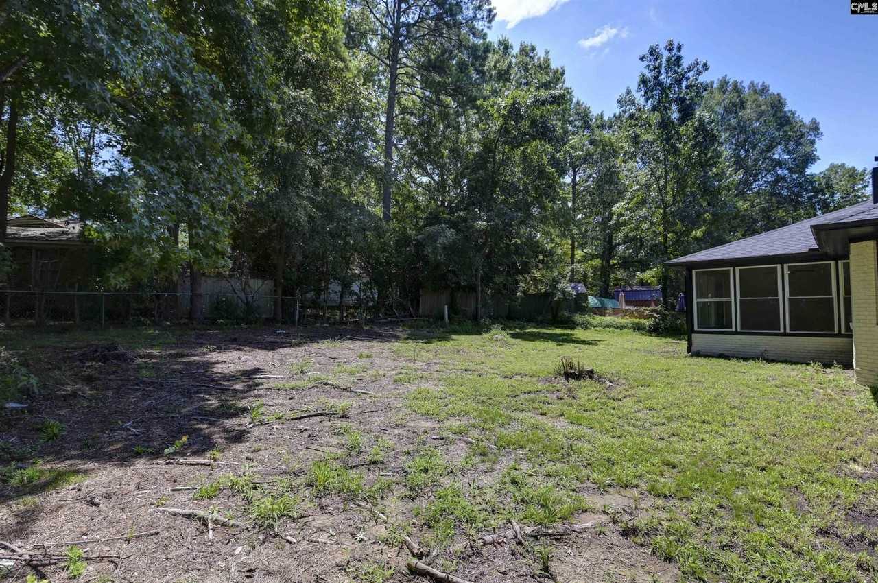 119 Wychwood Rd - Photo 4 of 40