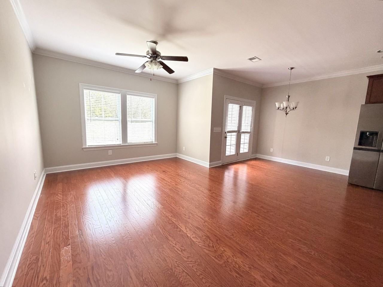 4217 Scharite St - Photo 3 of 25