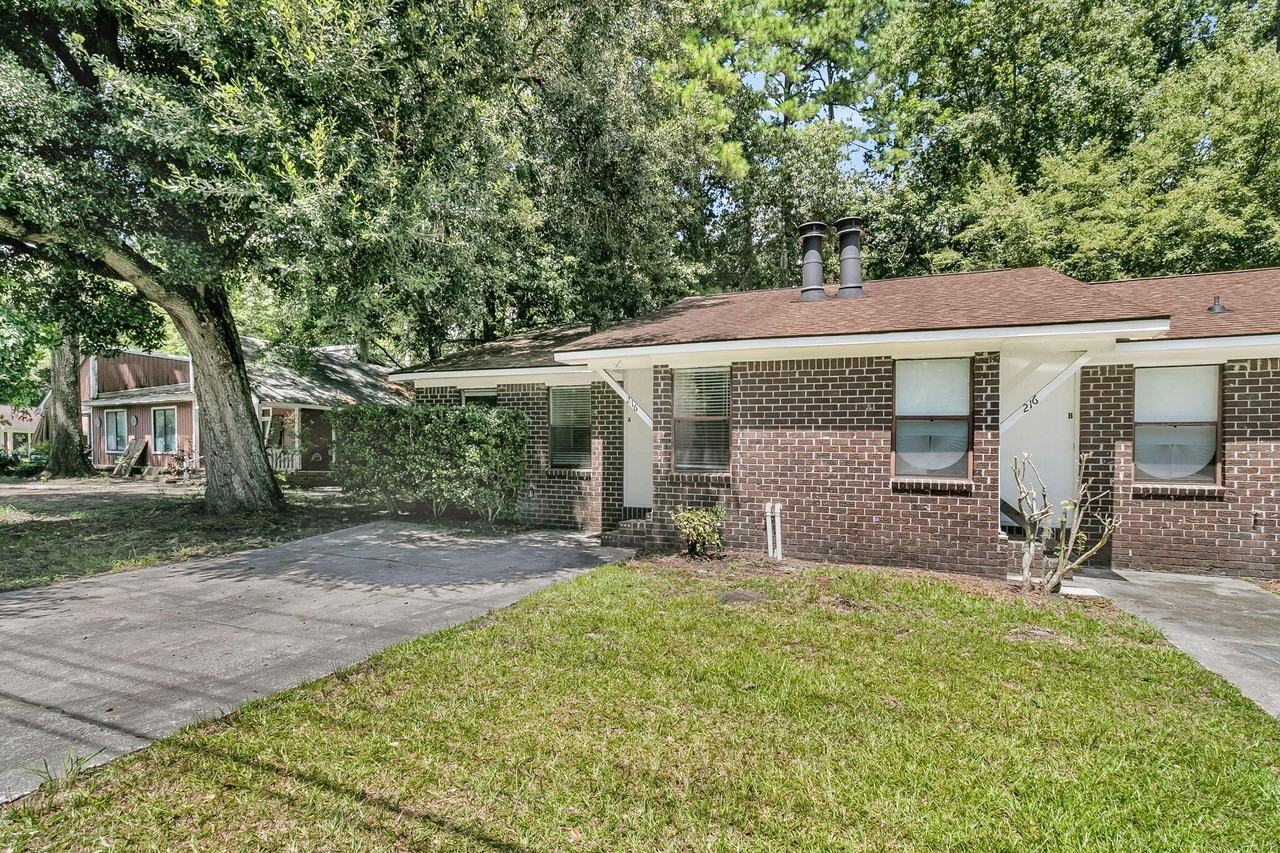 216 Parlor Dr #A - Photo 3 of 31