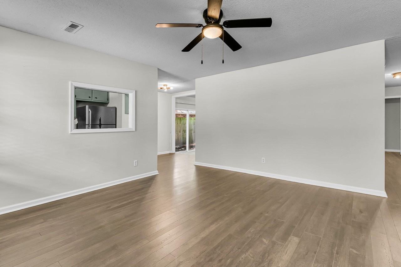 216 Parlor Dr #A - Photo 5 of 31