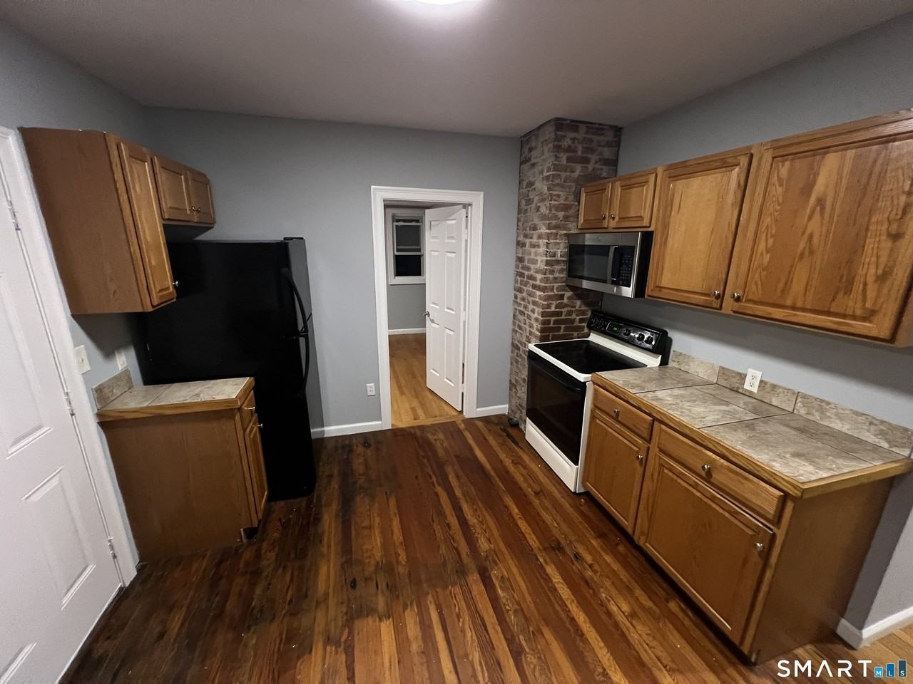 39 Lander St #2ndFL - Photo 6 of 21