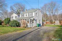 121 Shore Rd - Photo 1 of 1