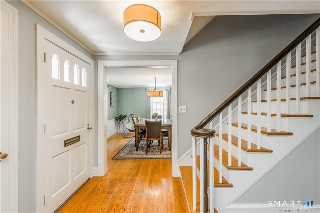 331 Auburn Rd - Photo 2 of 38